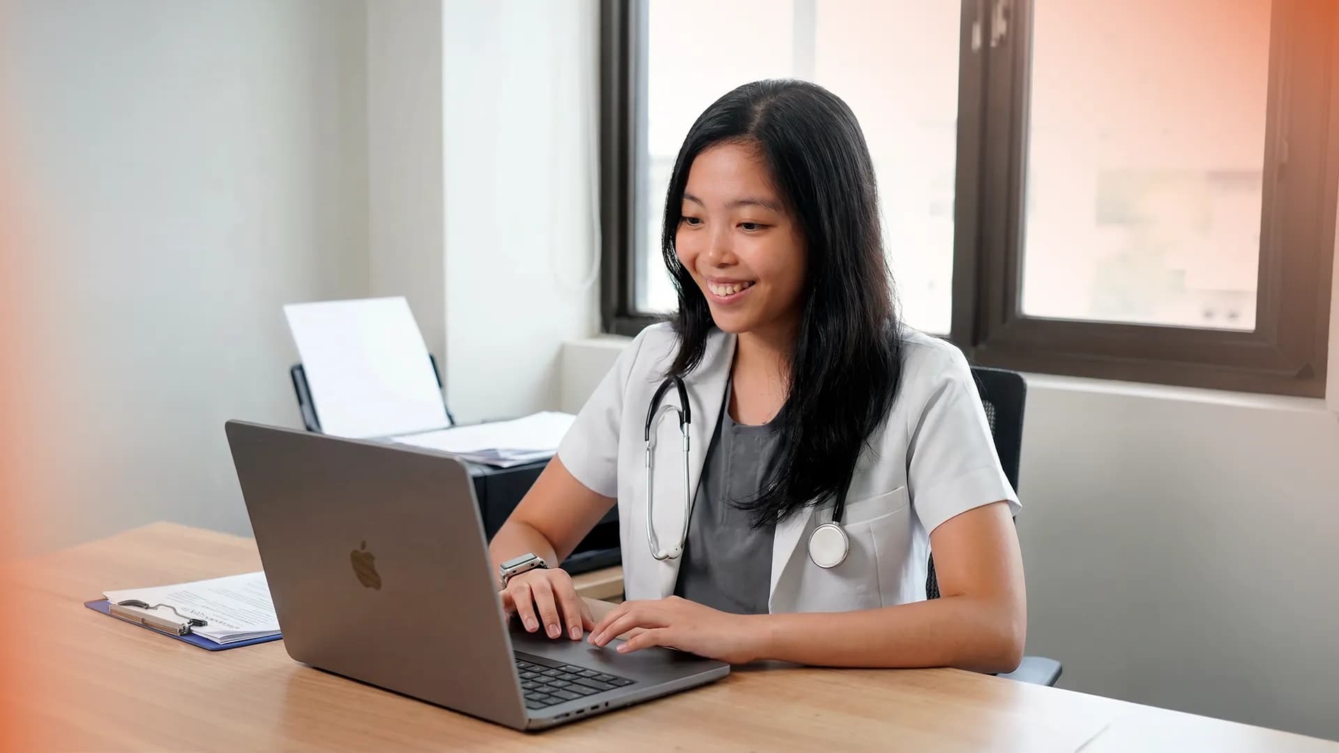 GoRocky physician at an online consultation